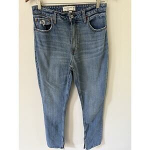 Abercrombie & Fitch Women's 'The Skinny' High Rise Destroyed Blue Jeans. 28/6R